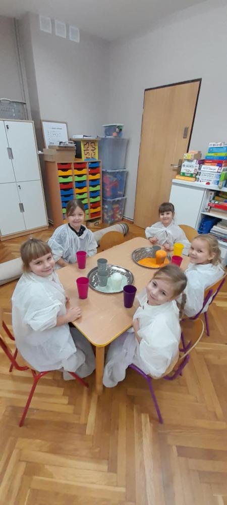 Kłapouszki eksperymentują